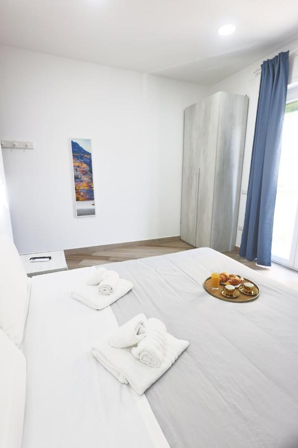 B&B Mare E Poesia Salerno Exterior photo